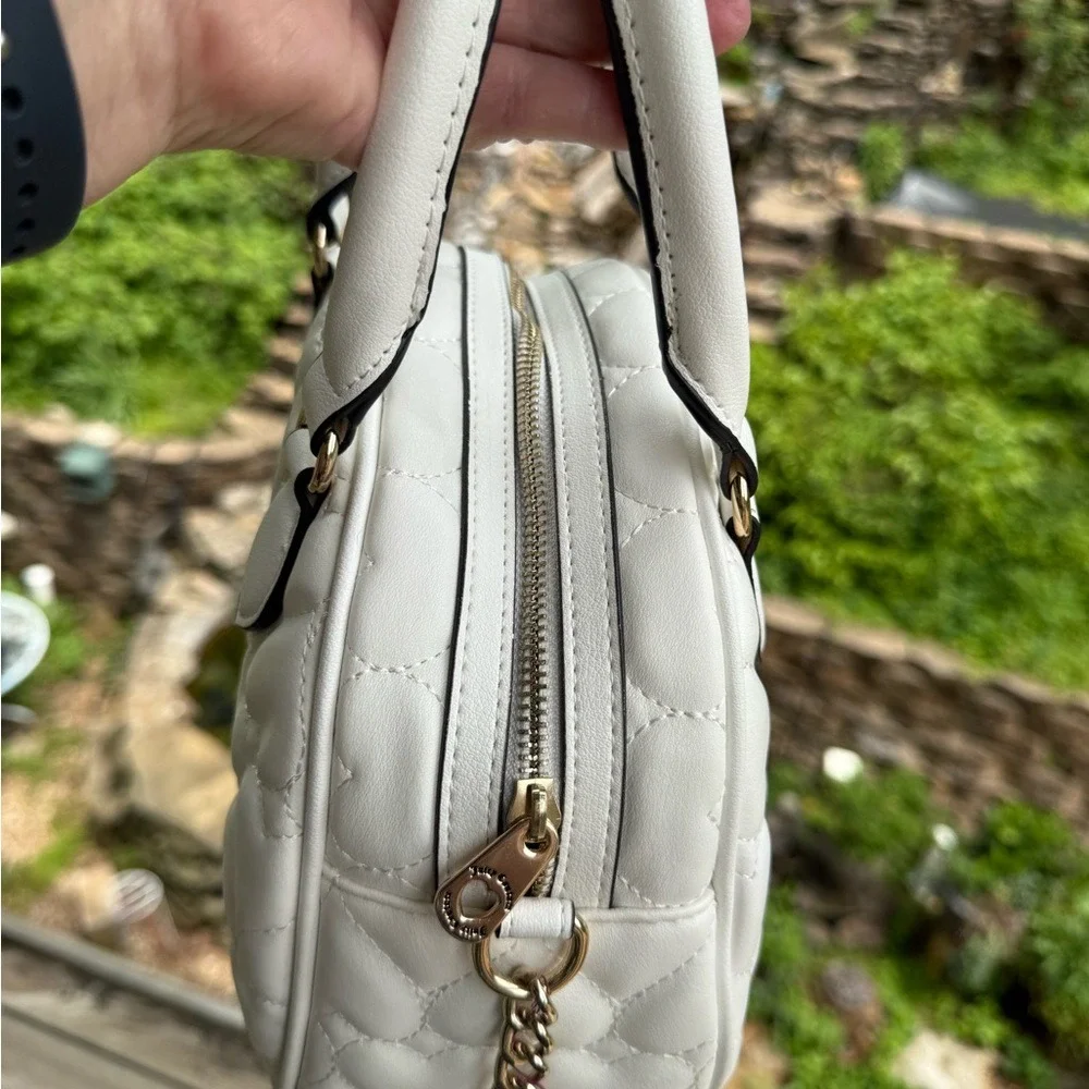 Juicy Couture‎ Flawless Dome Satchel Heart Quilt White Handbag 11JCCLFJC-HWT NEW